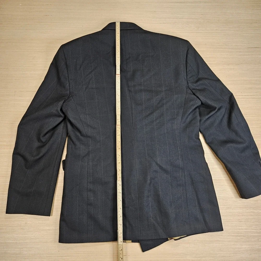 J Riggings Double Breasted Hunting Horn Suit Jacket Mens 40R Black Pinstripe